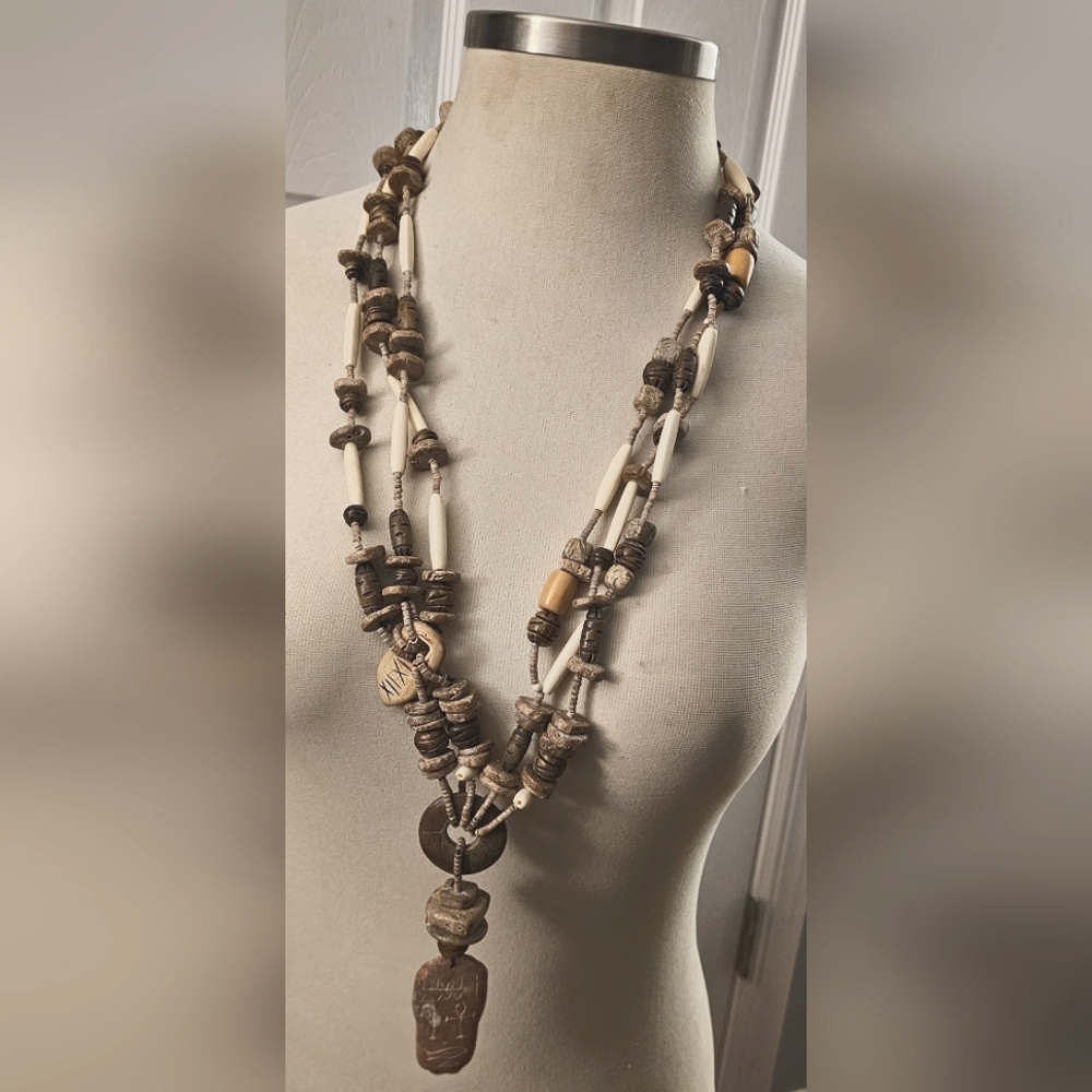 Monies by Gerda Lynggaard necklace